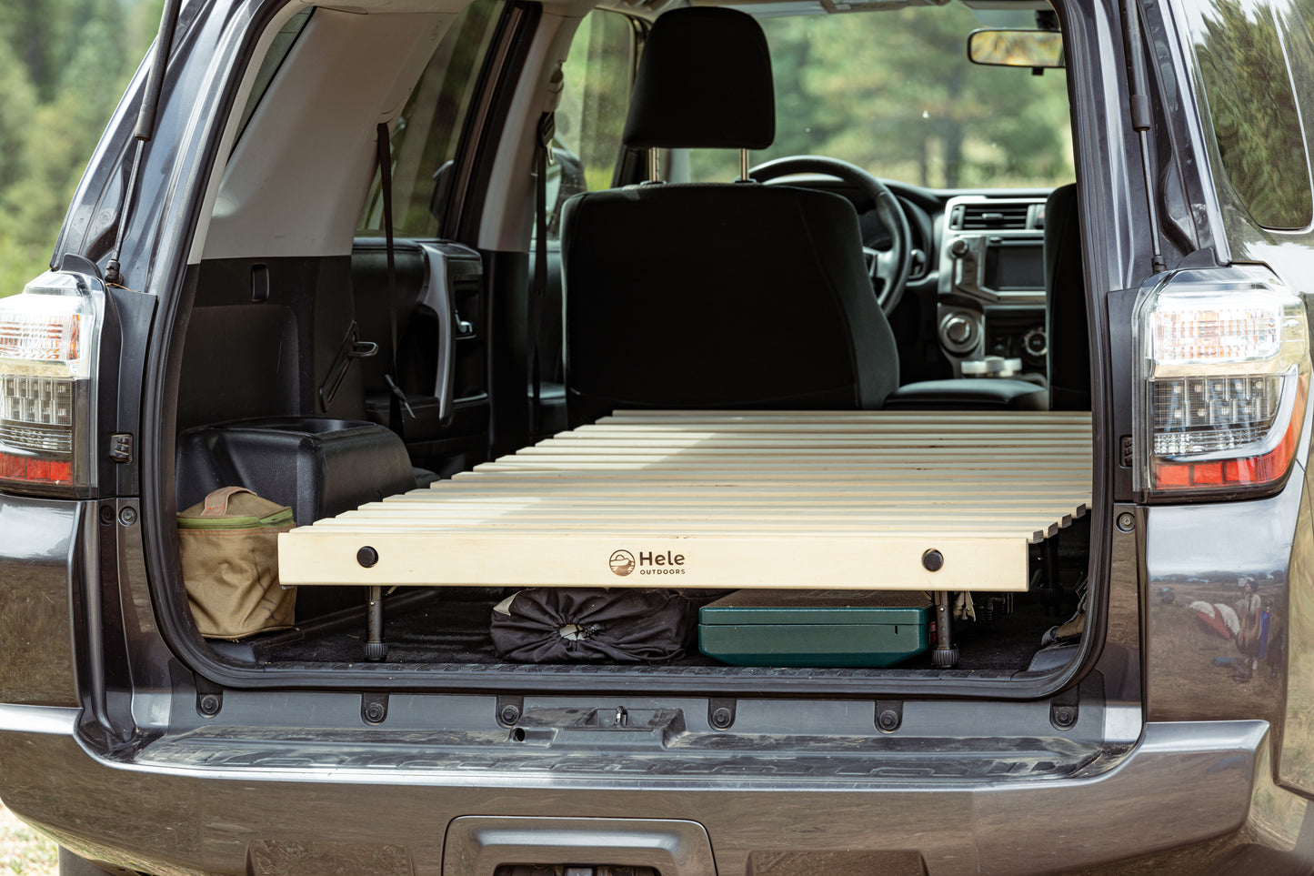 SUV sleeping platform